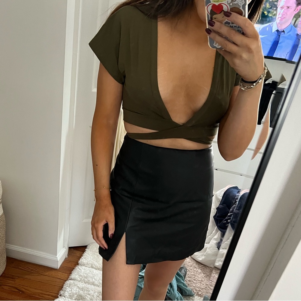 Crop top